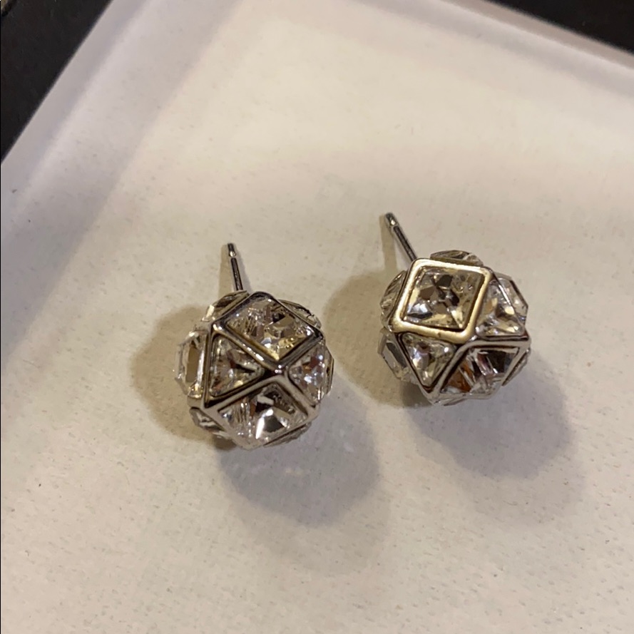 Henri Bendel Royalton Earrings 100$